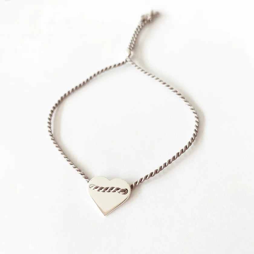 Bracelet Fil de soie Coeur