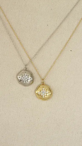 Colar Rose des Vents