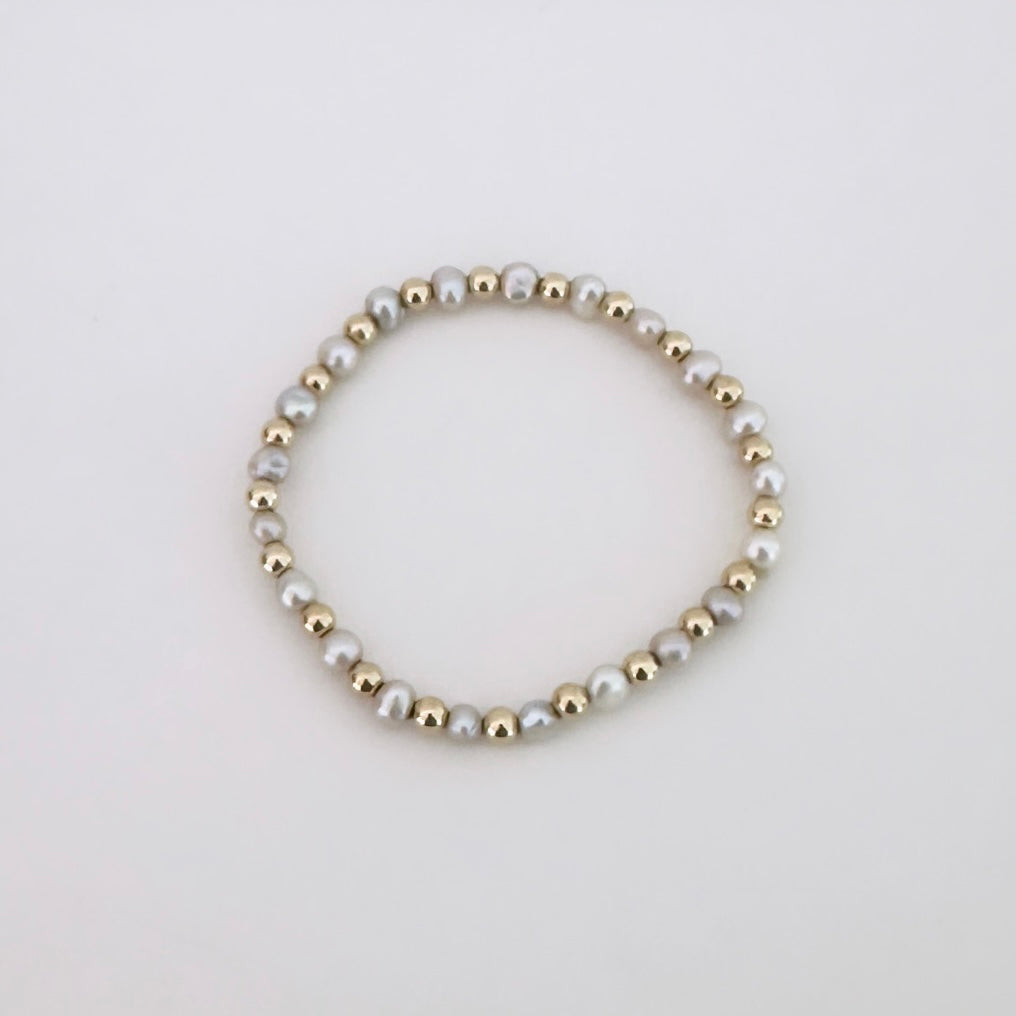 Grey Pearl Bracelet - Limited edition